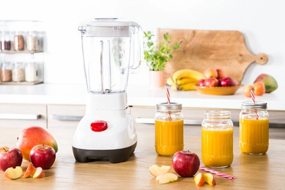 Moulinex LM207 Juicer Blender with Grinder & Grater | 700 Watt - Image 6