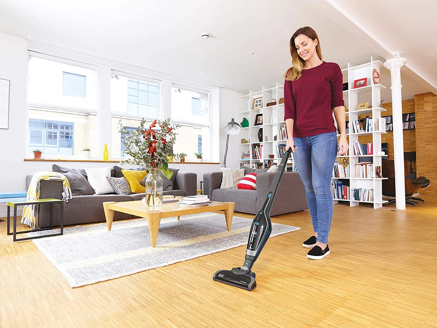 BLACK & DECKER SVA420B 2-in-1 Cordless Stick Vacuum Cleaner - Image 9